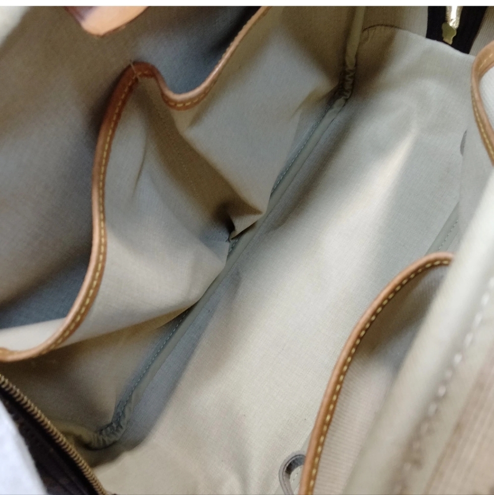 Louis Vuitton Brown Monogram Handbag - Picture 9 of 13
